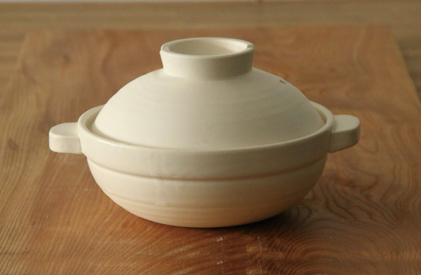 Kamoshika Earthenware Donabe Pot