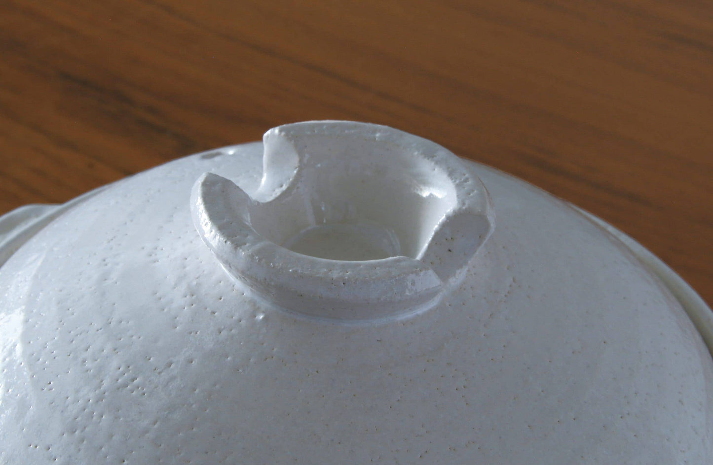 Kamoshika Earthenware Donabe Pot
