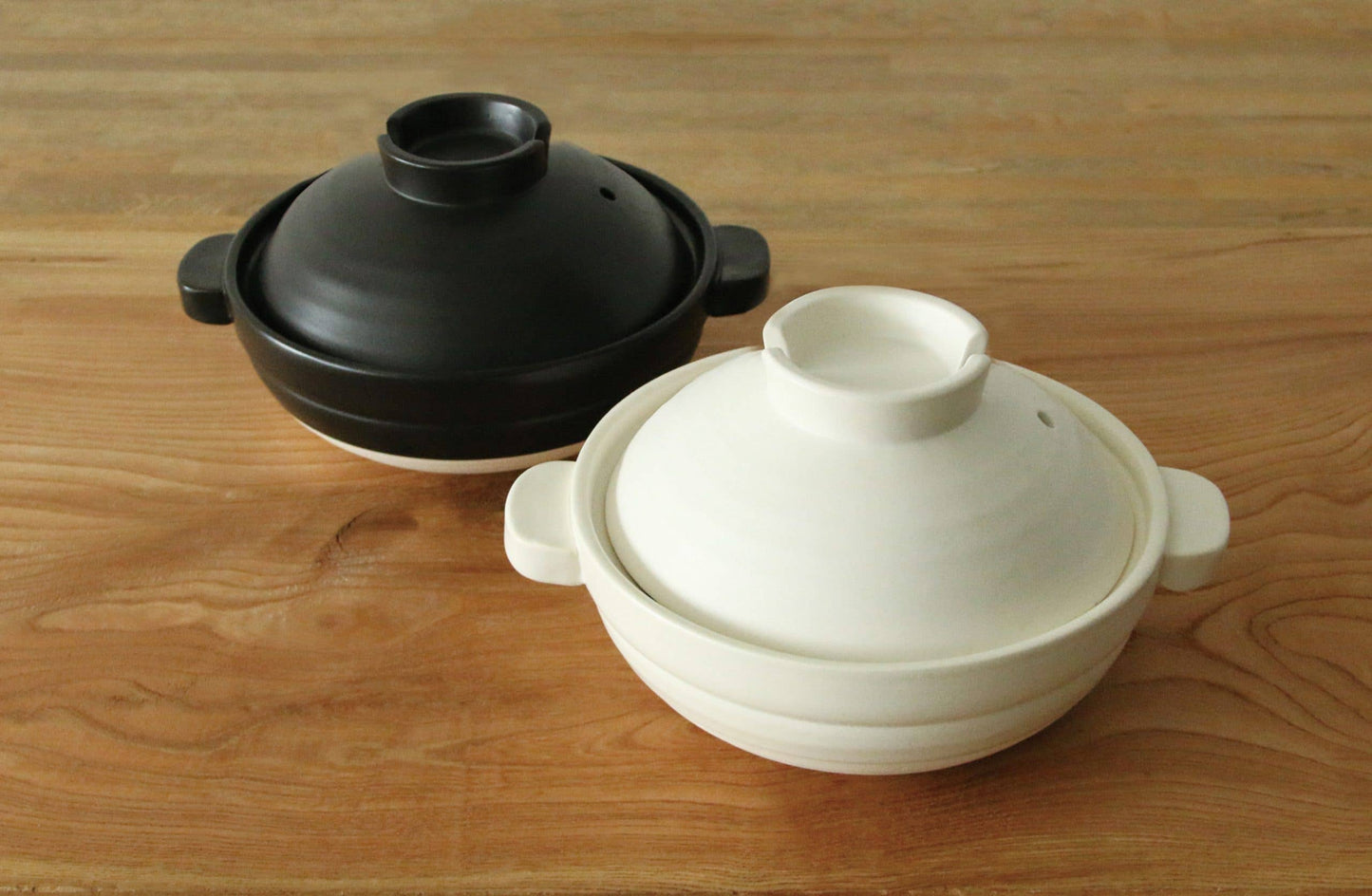 Kamoshika Earthenware Donabe Pot