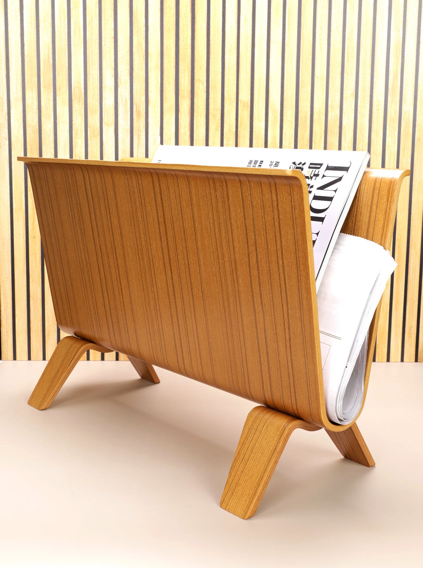 Saito Wood Magazine Rack
