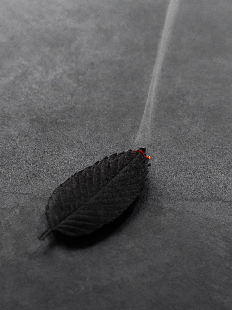 HA KO Paper Incense - Black No. 3 Sleep